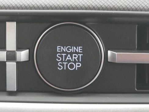 New 2026 Hyundai Santa Fe SE image 11