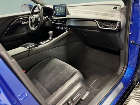 Certified 2025 Acura ADX A-Spec image 10