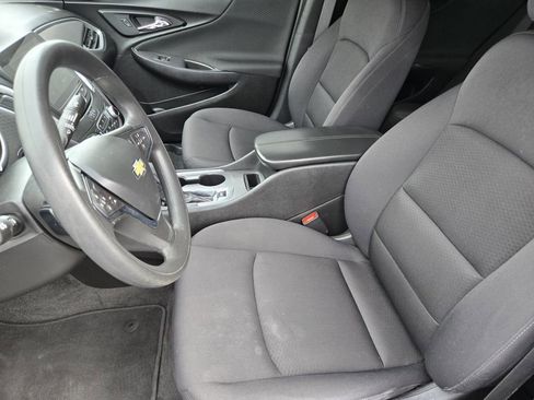 Used 2024 Chevrolet Malibu LT image 8