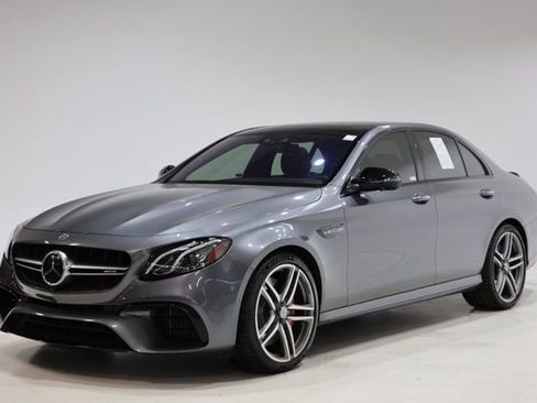 Used 2019 Mercedes-Benz E 63 AMG S image 3