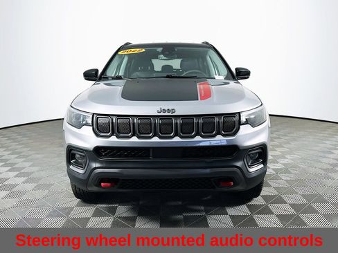 Used 2022 Jeep Compass Trailhawk image 5