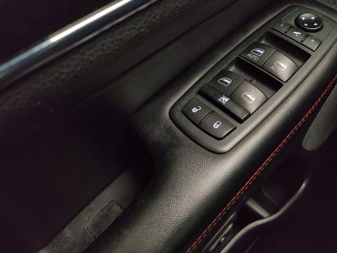 Used 2020 Jeep Grand Cherokee Trailhawk w/ Trailhawk Luxury Group image 27