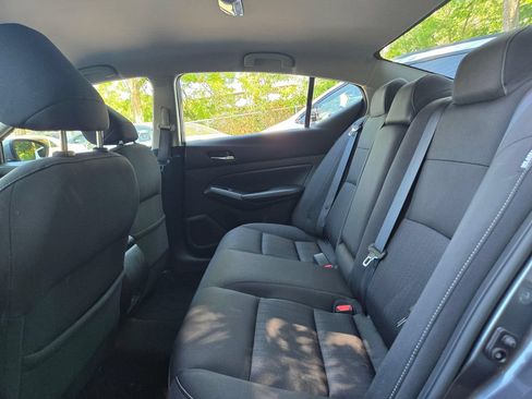 Used 2020 Nissan Altima 2.5 S FWD image 16