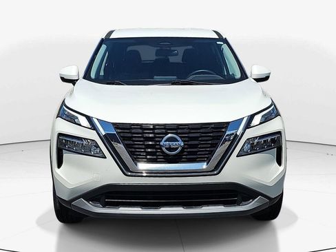 Used 2021 Nissan Rogue SV FWD image 12
