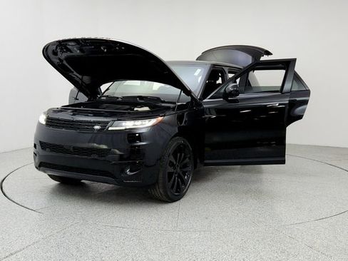 New 2026 Land Rover Range Rover Sport SE image 9