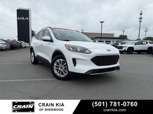 Used 2021 Ford Escape SE w/ Convenience Package FWD image 1