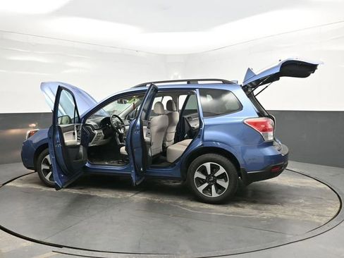 Used 2018 Subaru Forester 2.5i Premium AWD/4WD image 56