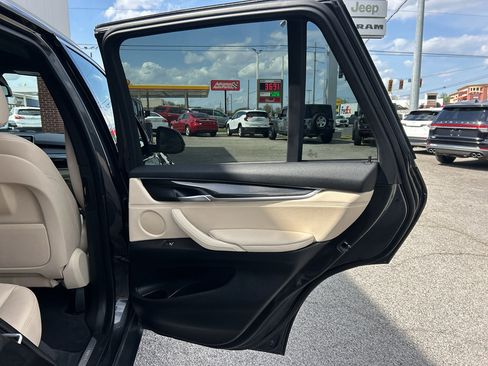 Used 2017 BMW X5 xDrive35i AWD/4WD image 16
