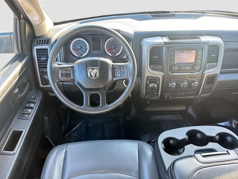 Used 2022 RAM 1500 Tradesman w/ Chrome Appearance Group image 23