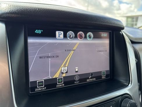 Used 2015 Chevrolet Tahoe LTZ AWD/4WD image 14
