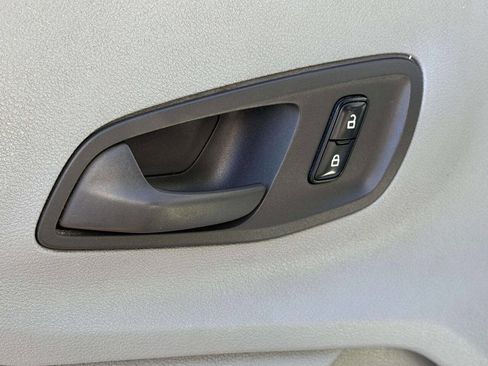 Used 2016 Ford Transit 350 148 Medium Roof image 15