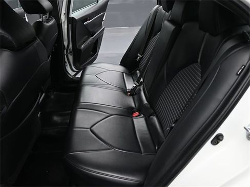 Used 2023 Toyota Camry SE w/ Cold Weather Package image 12