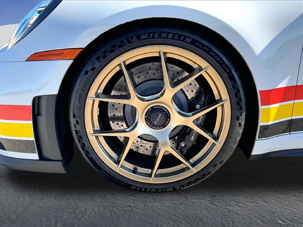 Certified 2025 Porsche 911 GT3 w/ Weissach Package RWD image 11