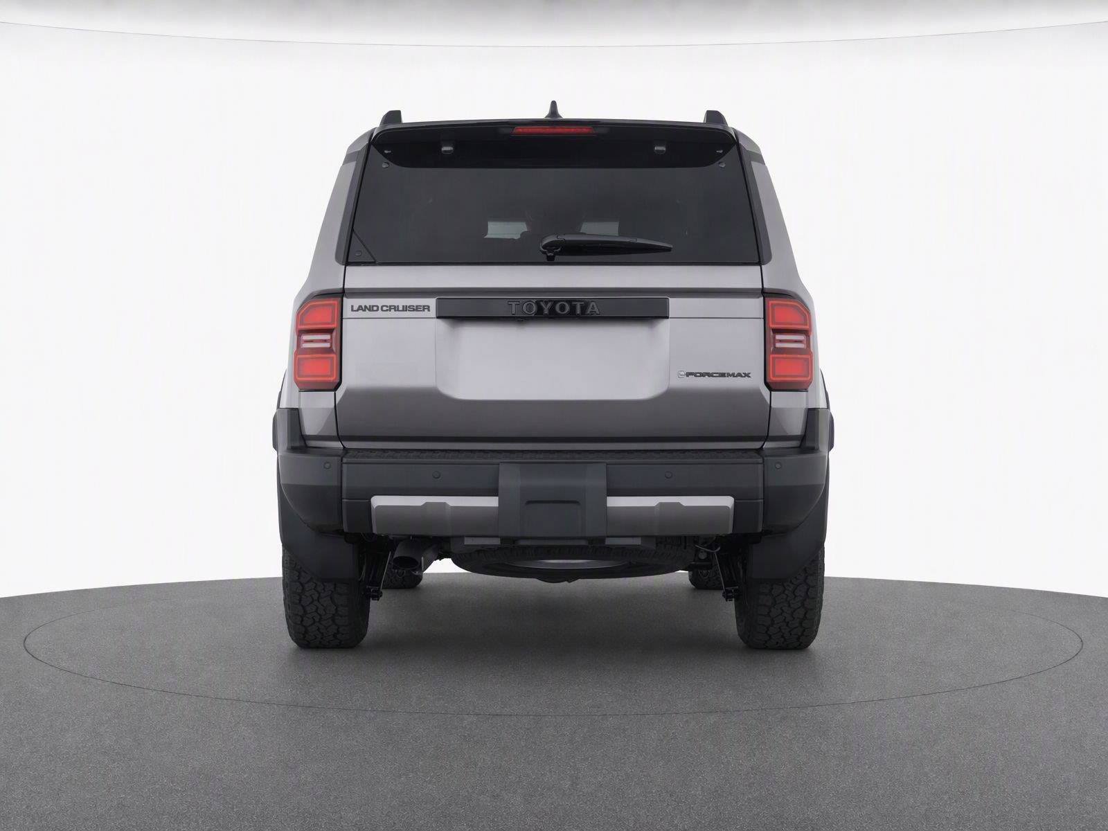 Used 2026 Toyota Land Cruiser w/ Premium Package AWD/4WD image 6