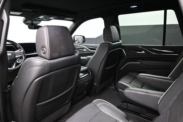 Used 2023 Cadillac Escalade Sport w/ Touring Package AWD/4WD image 21