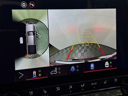 New 2026 GMC Canyon AT4 w/ Technology Plus Package image 14