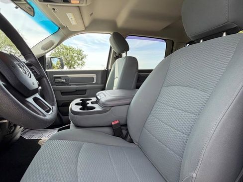 Used 2019 RAM 1500 Classic SLT RWD image 10