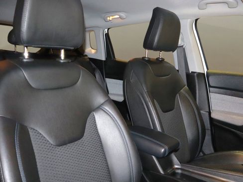 Used 2022 Jeep Compass Latitude image 20