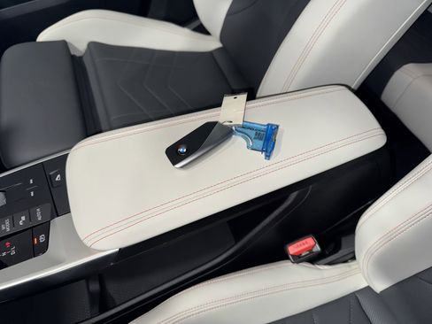 Certified 2024 BMW X2 xDrive28i w/ Premium Package image 29