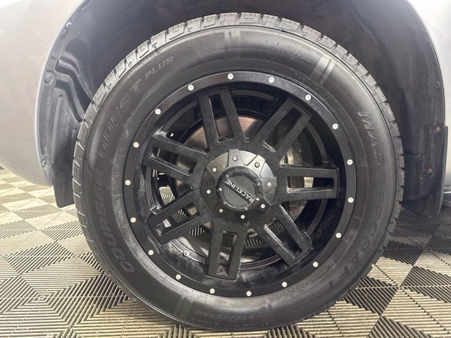 Used 2019 Toyota Sequoia SR5 AWD/4WD image 10