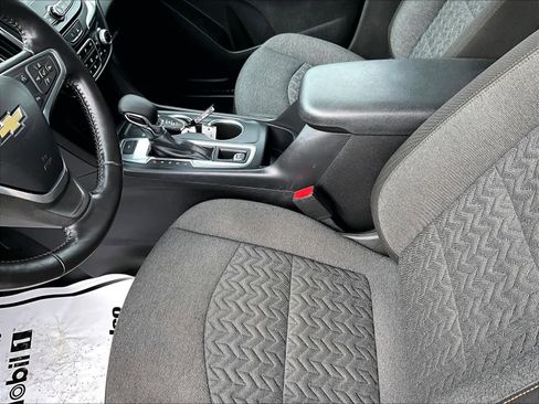 Used 2022 Chevrolet Equinox LT image 20