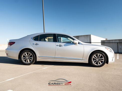 Used 2014 Lexus LS 460 AWD image 8