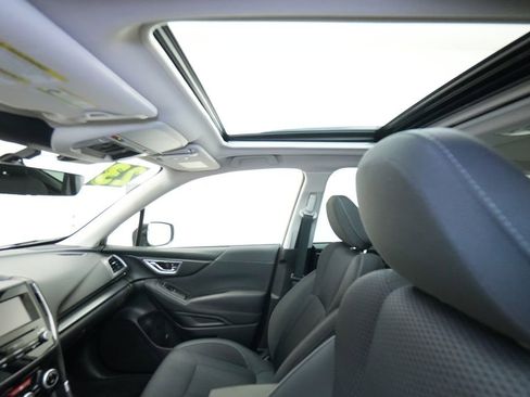 Used 2023 Subaru Forester Premium image 17