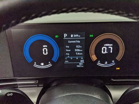 Used 2024 Hyundai Kona SEL image 18