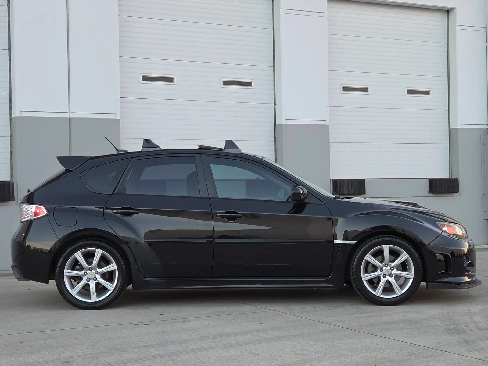 Used 2011 Subaru Impreza WRX Premium AWD/4WD image 9