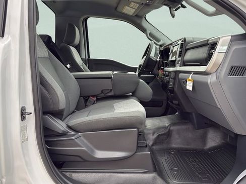 Used 2026 Ford F450 XLT w/ FX4 Off-Road Package AWD/4WD image 13