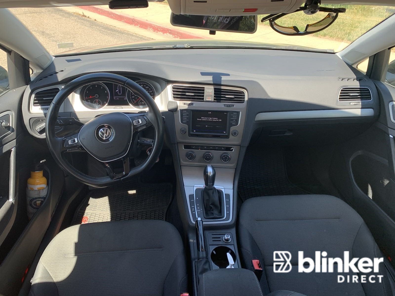 Used 2017 Volkswagen Golf S AWD/4WD image 15