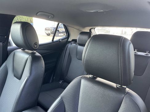 Used 2025 Buick Encore GX Preferred w/ Comfort Package image 23