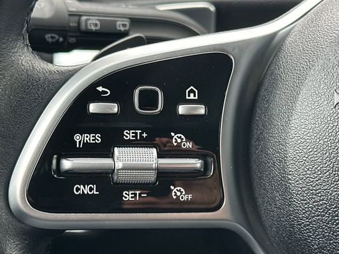 Used 2021 Mercedes-Benz GLB 250 4MATIC image 20