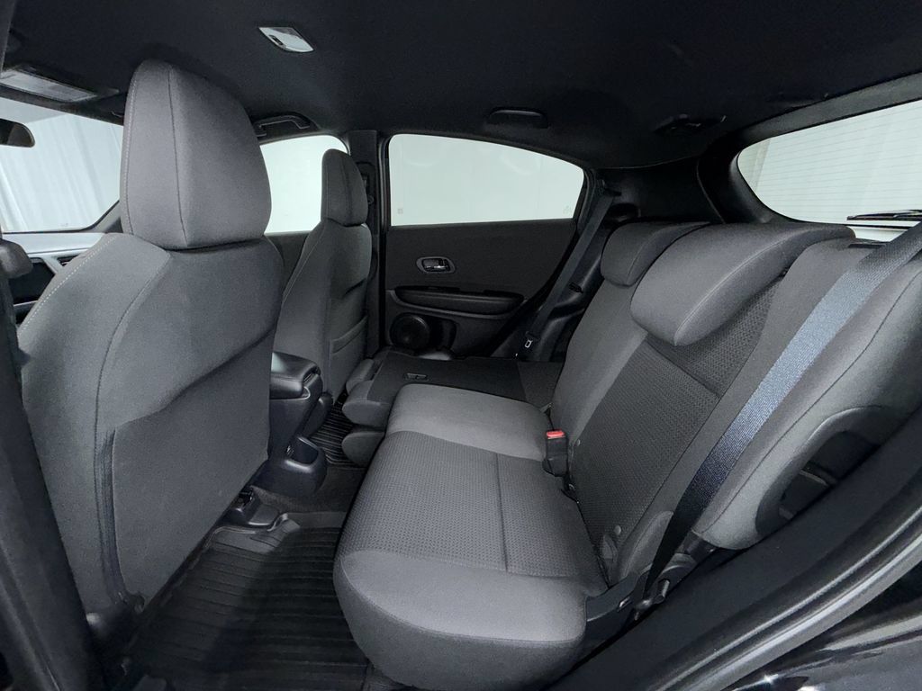 Used 2022 Honda HR-V Sport image 16