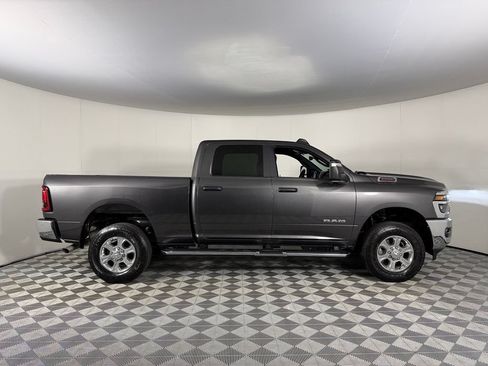 Used 2026 RAM 2500 Big Horn AWD/4WD image 7