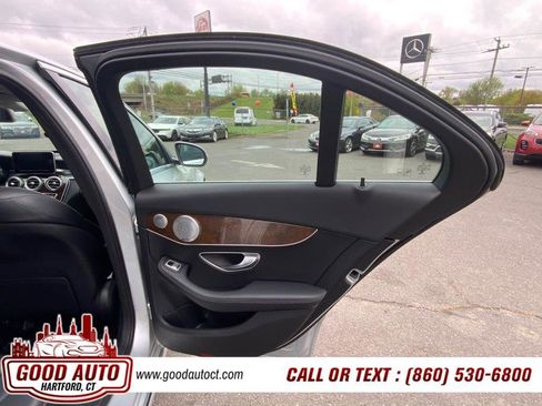 Used 2017 Mercedes-Benz C 300 4MATIC Sedan image 15