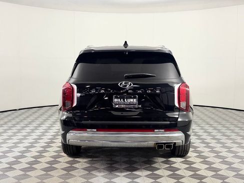 Used 2023 Hyundai Palisade Calligraphy w/ Cargo Package FWD image 7