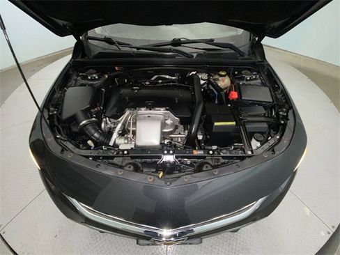 Used 2017 Chevrolet Malibu Premier w/ Premier Sun and Wheel Package image 26