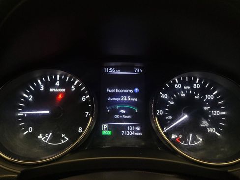 Used 2018 Nissan Rogue Sport S w/ S Appearance Package FWD image 23