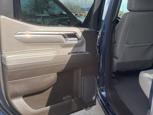 Used 2022 Chevrolet Silverado 1500 LTZ w/ LTZ Convenience Package II image 15