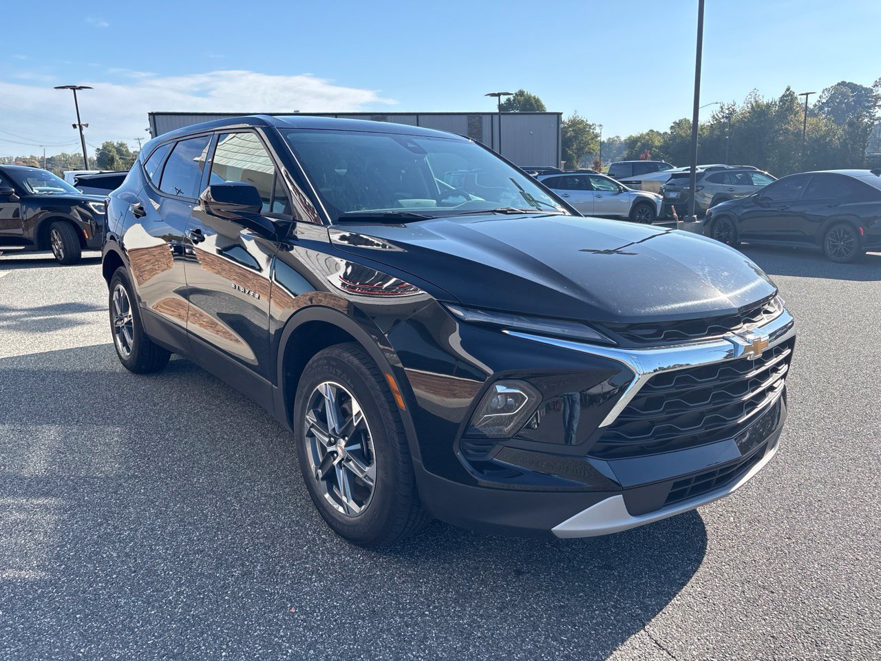 Used 2025 Chevrolet Blazer LT AWD/4WD image 11