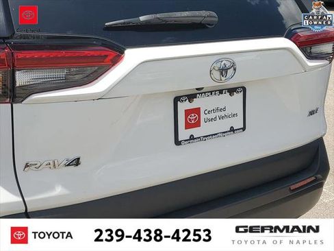Certified 2024 Toyota RAV4 XLE w/ Convenience Package FWD image 17