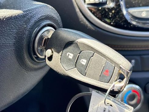 Certified 2019 Chevrolet Trax LS FWD image 17