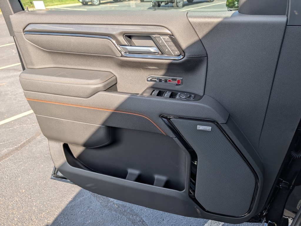 New 2026 GMC Sierra 1500 AT4 w/ AT4 Premium Package AWD/4WD image 19