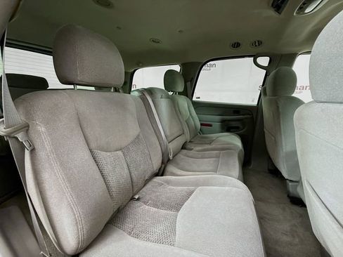 Used 2005 Chevrolet Tahoe LS image 26