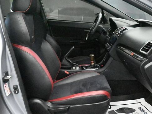 Used 2019 Subaru WRX STI AWD/4WD image 10