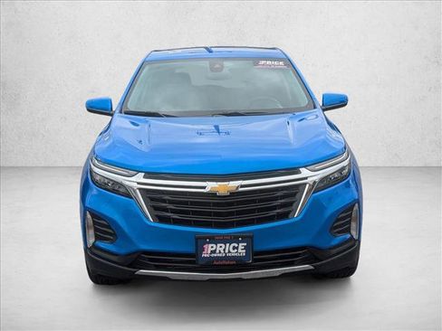 Used 2024 Chevrolet Equinox LT AWD/4WD image 2