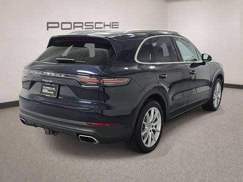 Certified 2023 Porsche Cayenne AWD/4WD image 7