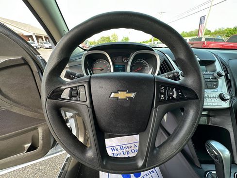 Used 2014 Chevrolet Equinox LS image 12