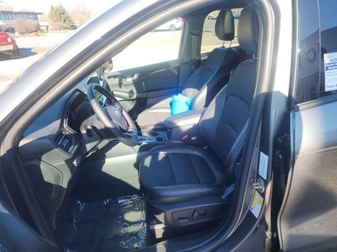 New 2025 Ford Escape ST-Line Select w/ Tech Pack #2 image 16